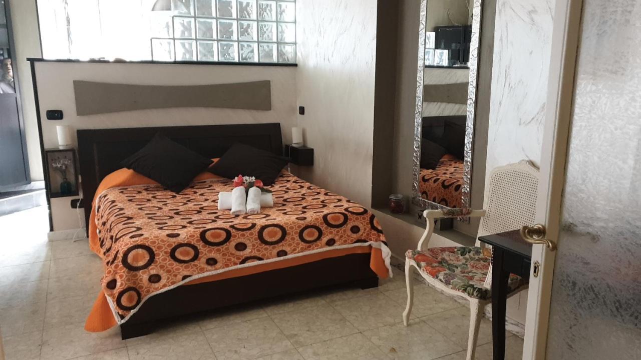 Casa Tua A Piazza Del Popolo Leilighet Roma Eksteriør bilde